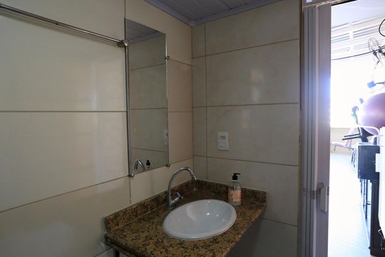 Banheiro 1 de casa à venda com 2 quartos, 180m² em Boa Vista, Belo Horizonte