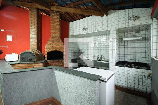 Apartamento para alugar com 2 quartos, 44m² em Jardim Santa Teresinha, São Paulo