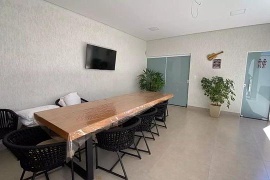 Área comum de casa para alugar com 3 quartos, 180m² em Santa Rosa, Uberlândia