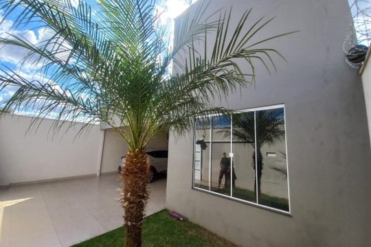 Área comum de casa para alugar com 3 quartos, 180m² em Santa Rosa, Uberlândia