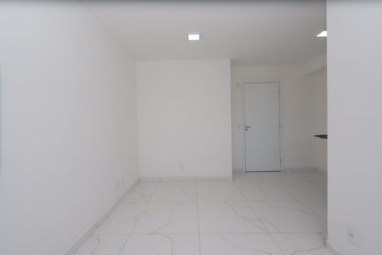 Sala de apartamento para alugar com 2 quartos, 42m² em Vila Ema, São Paulo