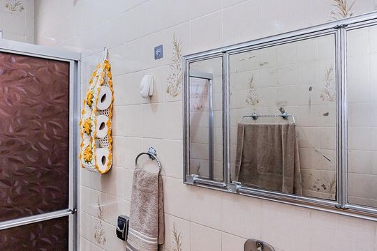 Banheiro de casa à venda com 3 quartos, 180m² em Parque Nações Unidas, São Paulo