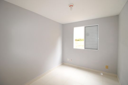 Quarto 1 de apartamento para alugar com 2 quartos, 42m² em Itaquera, São Paulo