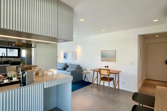 Sala de apartamento para alugar com 1 quarto, 70m² em Pinheiros, São Paulo