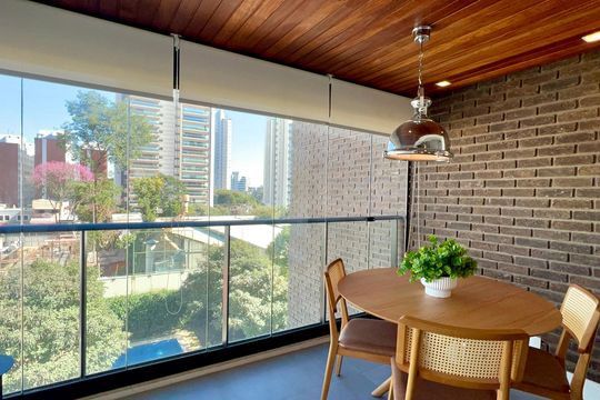 Varanda de apartamento à venda com 1 quarto, 70m² em Pinheiros, São Paulo