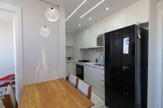 Cozinha de apartamento à venda com 2 quartos, 35m² em Vila Inglesa, São Paulo
