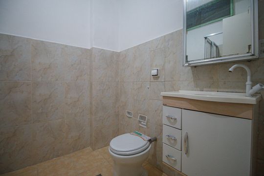 Banheiro de apartamento para alugar com 1 quarto, 41m² em Tijuca, Rio de Janeiro