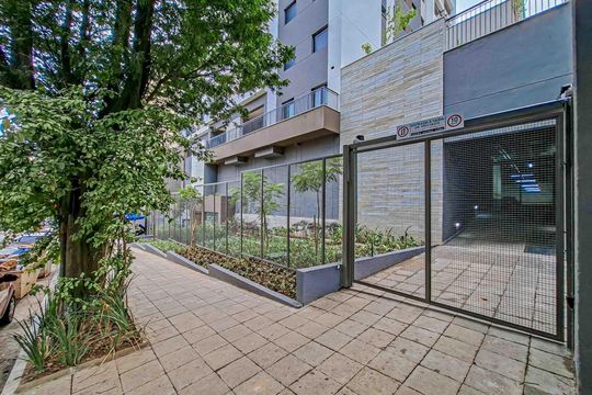 Fachada de apartamento para alugar com 2 quartos, 50m² em Barra Funda, São Paulo