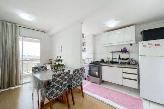 Sala de apartamento à venda com 2 quartos, 41m² em Aliança, Osasco