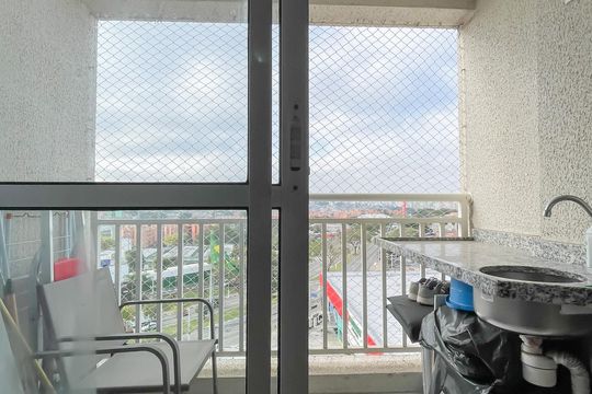 Sacada de apartamento à venda com 2 quartos, 41m² em Aliança, Osasco