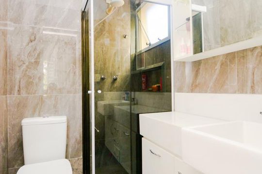Banheiro da Suíte 2 de casa de condomínio à venda com 4 quartos, 400m² em Ponte Grande, Guarulhos