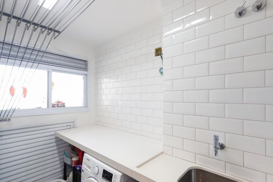 Área de serviço de apartamento à venda com 3 quartos, 157m² em Vila Anastácio, São Paulo