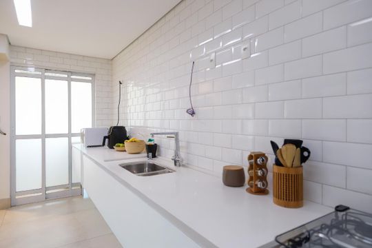 Cozinha de apartamento à venda com 3 quartos, 157m² em Vila Anastácio, São Paulo