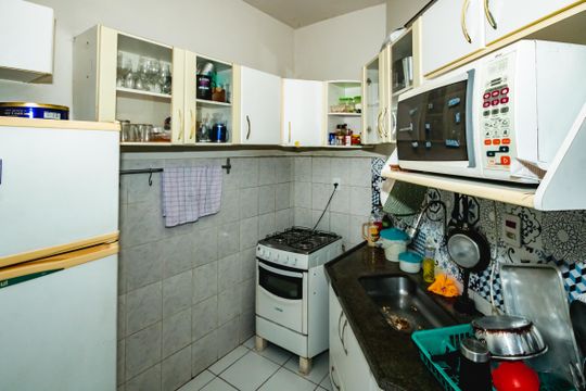 Cozinha de apartamento à venda com 1 quarto, 55m² em Copacabana, Belo Horizonte