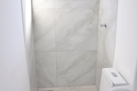Detalhe - Banheiro Social de apartamento à venda com 1 quarto, 25m² em Vila Zat, São Paulo