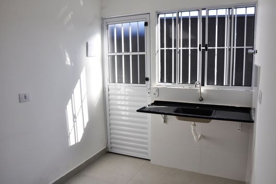 Apartamento para alugar com 1 quarto, 25m² em Vila Zat, São Paulo