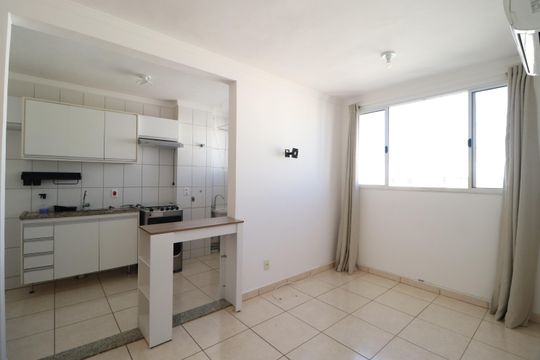 Sala de apartamento para alugar com 2 quartos, 45m² em Patrimônio, Uberlândia