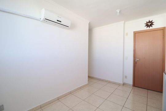 Sala de apartamento para alugar com 2 quartos, 45m² em Patrimônio, Uberlândia
