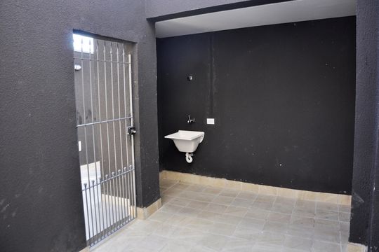 Apartamento para alugar com 1 quarto, 25m² em Vila Zat, São Paulo