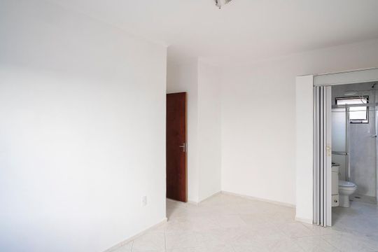 Suíte de apartamento para alugar com 2 quartos, 62m² em Parque Santo Antonio, São Bernardo do Campo