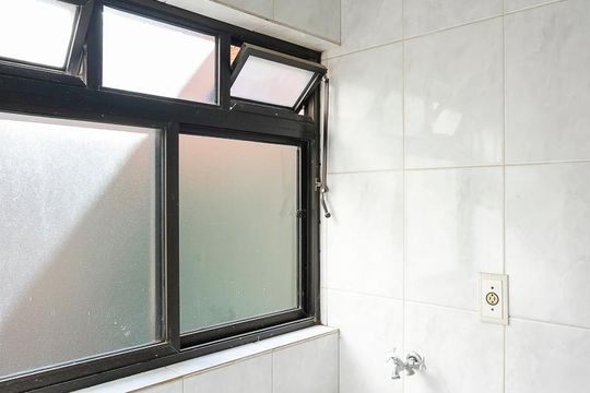 Área de serviço de apartamento para alugar com 2 quartos, 62m² em Parque Santo Antonio, São Bernardo do Campo
