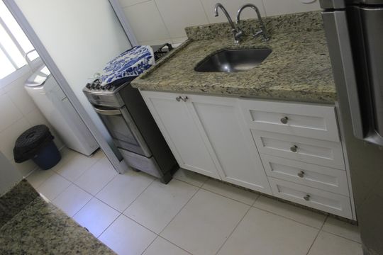 Cozinha  de apartamento à venda com 3 quartos, 71m² em Picanço, Guarulhos