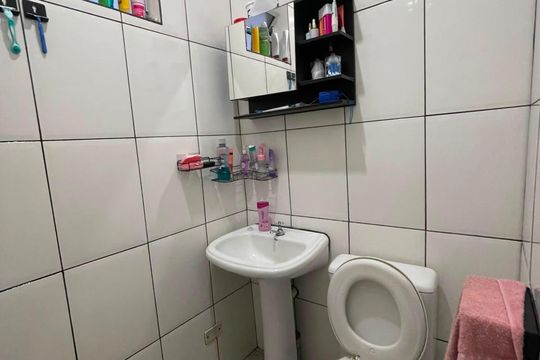 Banheiro de casa à venda com 5 quartos, 109m² em Grajaú, São Paulo