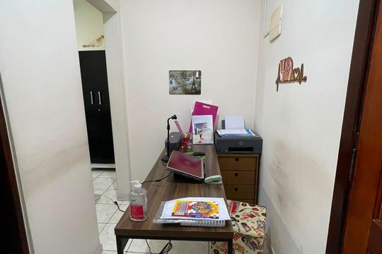 Sala de casa à venda com 5 quartos, 109m² em Grajaú, São Paulo