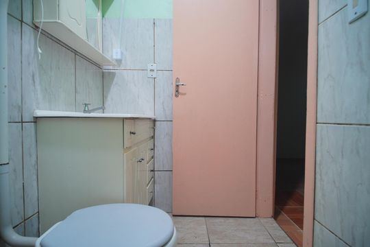Banheiro de apartamento para alugar com 2 quartos, 60m² em Campina, São Leopoldo