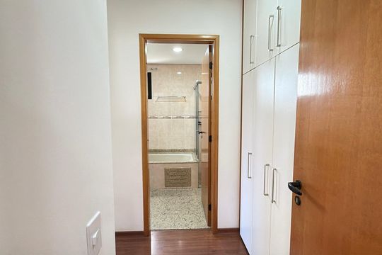 Apartamento à venda com 3 quartos, 127m² em Vila Regente Feijó, São Paulo