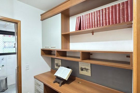 Apartamento à venda com 3 quartos, 127m² em Vila Regente Feijó, São Paulo