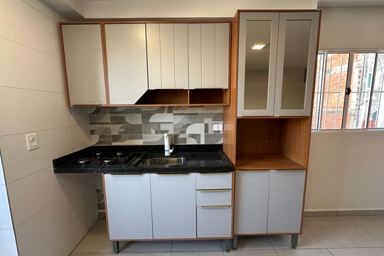 Cozinha de casa de condomínio para alugar com 1 quarto, 35m² em Sacomã, São Paulo