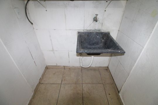 Área de Serviço de casa para alugar com 2 quartos, 170m² em Jardim Satélite, São José dos Campos