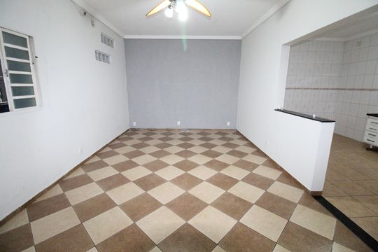 Sala de casa para alugar com 2 quartos, 170m² em Jardim Satélite, São José dos Campos