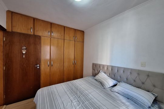 Suíte  de apartamento para alugar com 2 quartos, 68m² em Vila Valparaíso, Santo André