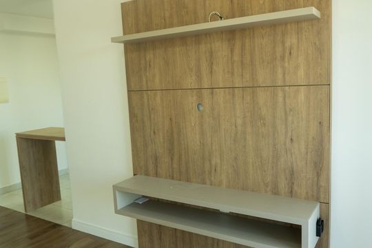 Sala de apartamento para alugar com 3 quartos, 80m² em Balneário Tropical, Paulínia