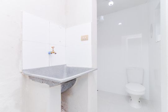 Área de Serviço de casa para alugar com 1 quarto, 60m² em Vila Itapegica, Guarulhos