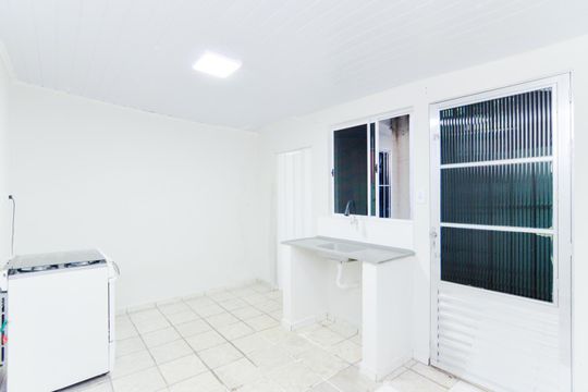 Cozinha  de casa para alugar com 1 quarto, 60m² em Vila Itapegica, Guarulhos
