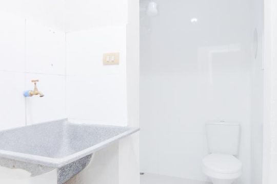 Área de Serviço de casa para alugar com 1 quarto, 60m² em Vila Itapegica, Guarulhos