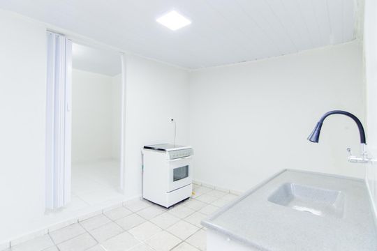 Casa para alugar com 1 quarto, 60m² em Vila Itapegica, Guarulhos