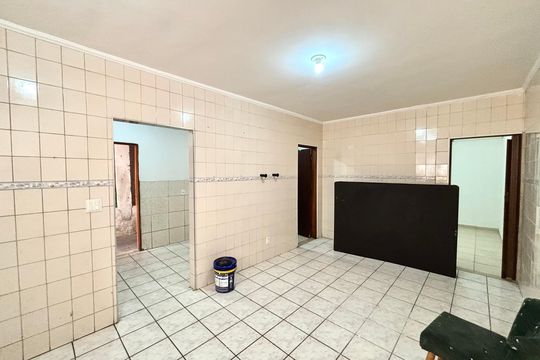 Cozinha  de casa para alugar com 2 quartos, 60m² em Jardim Norma, São Paulo