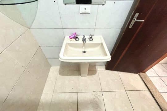 Banheiro  de casa para alugar com 2 quartos, 60m² em Jardim Norma, São Paulo