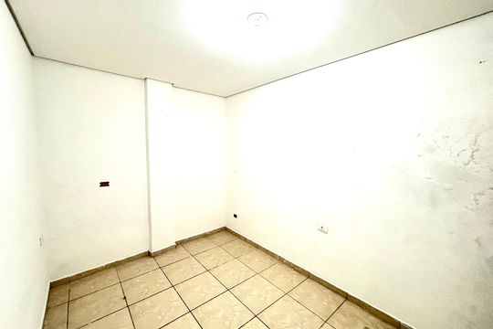 Quarto 1 de casa para alugar com 2 quartos, 60m² em Jardim Norma, São Paulo