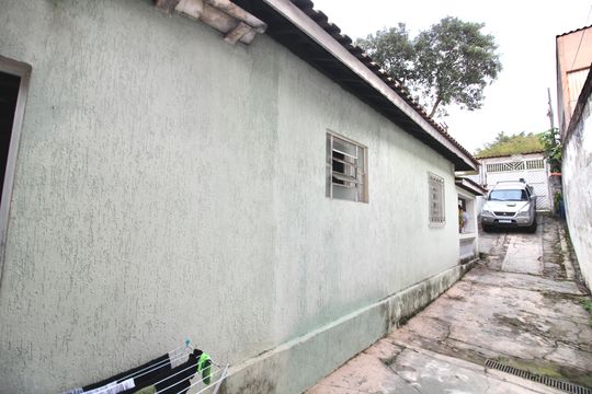 Corredor  de casa à venda com 5 quartos, 300m² em Artur Alvim, São Paulo