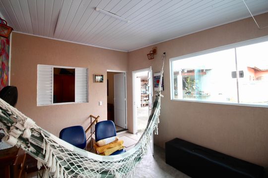 Casa à venda com 5 quartos, 300m² em Artur Alvim, São Paulo
