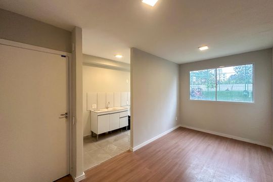 Apartamento à venda com 2 quartos, 44m² em Parque Bristol, São Paulo