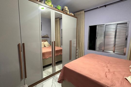 Casa para alugar com 2 quartos, 108m² em Vila Santana, São Paulo