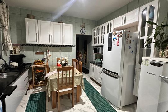Casa para alugar com 2 quartos, 108m² em Vila Santana, São Paulo