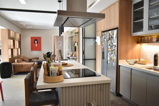 Cozinha de apartamento à venda com 3 quartos, 130m² em Mirandópolis, São Paulo