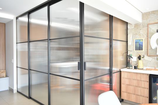 Cozinha de apartamento à venda com 3 quartos, 130m² em Mirandópolis, São Paulo